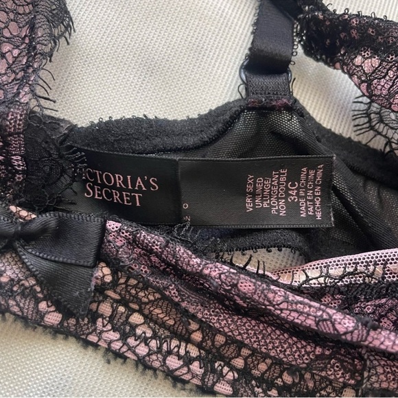 Victoria’s Secret Very Sexy Black Lace Unlined Plunge Bra 34C - Picture 3 of 7